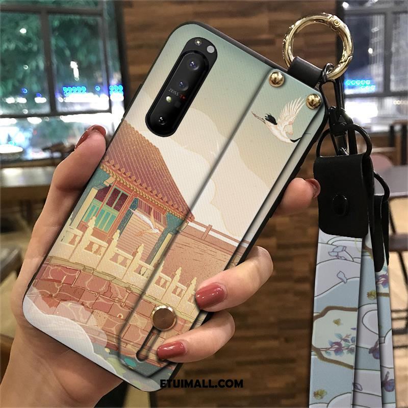 Etui Sony Xperia 1 Ii Miękki Wspornik Vintage Pałac Czerwony Pokrowce Tanie