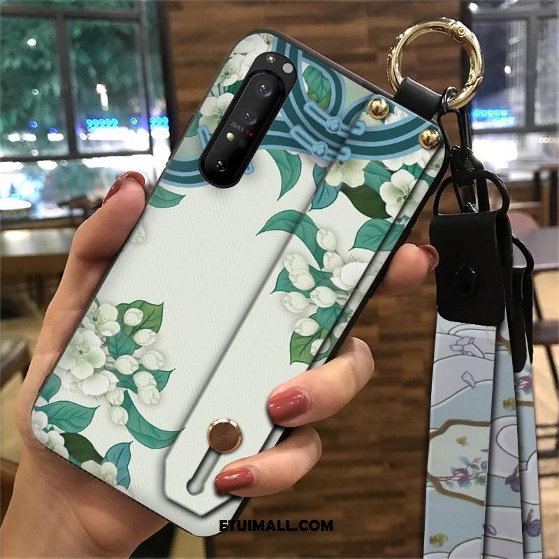 Etui Sony Xperia 1 Ii Miękki Wspornik Vintage Pałac Czerwony Pokrowce Tanie