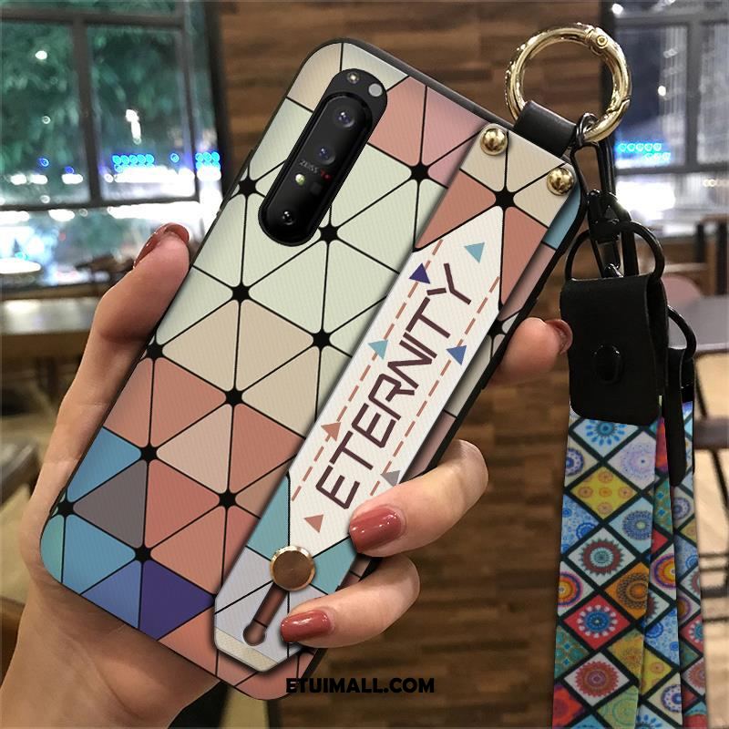 Etui Sony Xperia 1 Ii Miękki Wspornik Vintage Pałac Czerwony Pokrowce Tanie