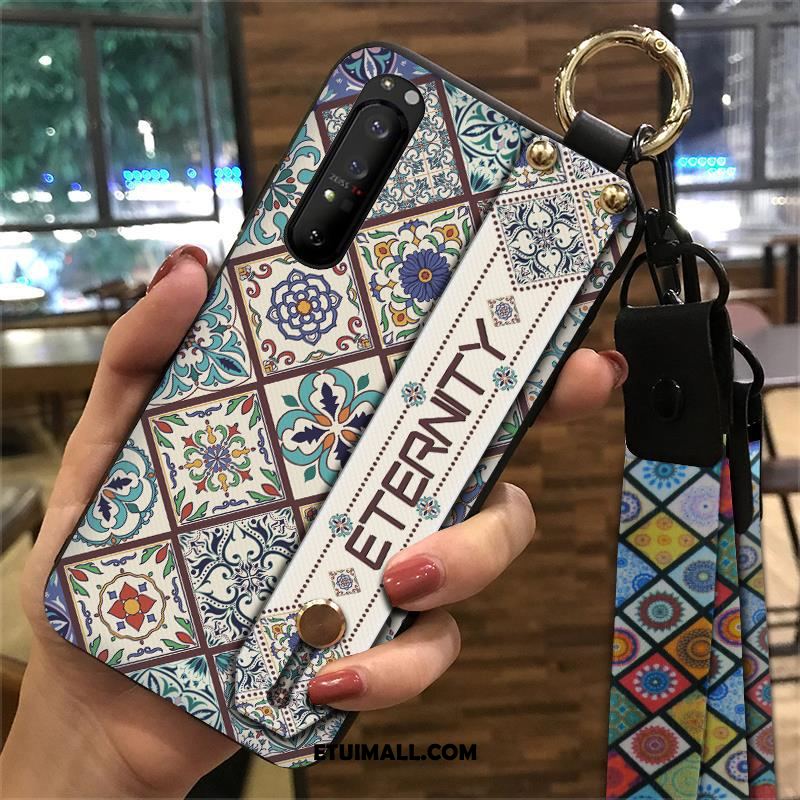 Etui Sony Xperia 1 Ii Miękki Wspornik Vintage Pałac Czerwony Pokrowce Tanie